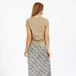 Coster Copenhagen CCH1101 V-Neck T-Shirt 406 Sand Olive