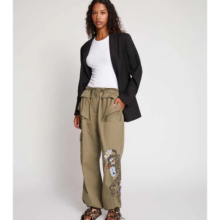 Munthe Unform Parachute Pants Khaki