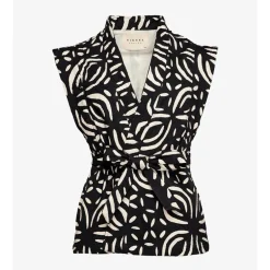 Sissel Edelbo Elsa Vest Blanket Wear Black White